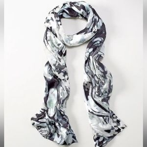 NWOT White House Black Market Butterfly Burnout Oblong Scarf